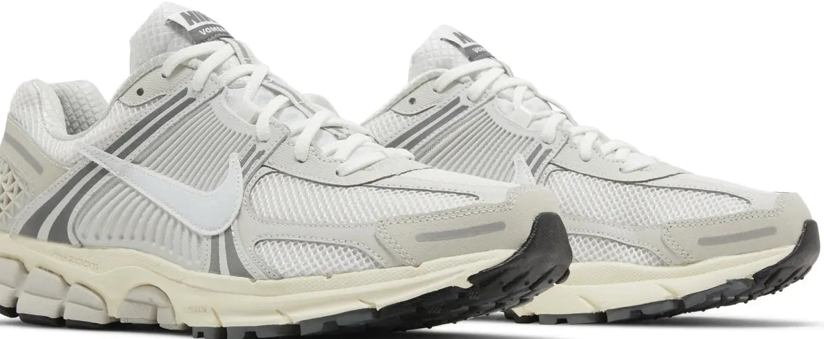 Zoom Nike Tint Platinum Vomero 5 0606